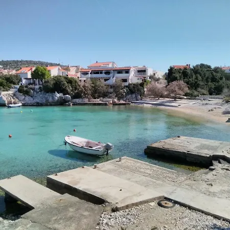 Tomo Διαμέρισμα *
